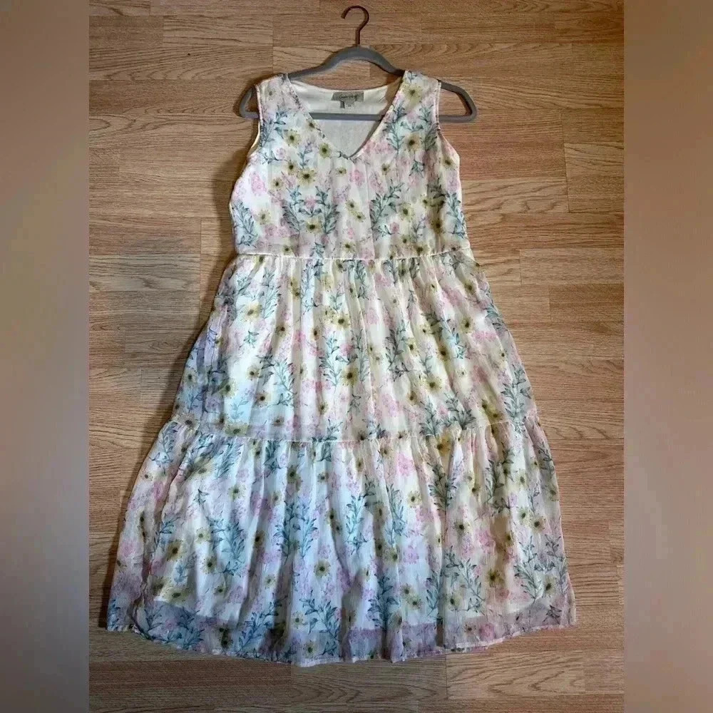 Charlie Paige‎ Layered Floral Dress Size Small